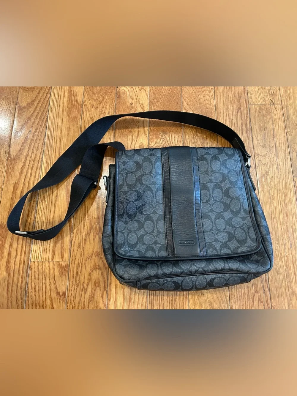 Coach Heritage Signature Messenger Bag Gray Black Flight Map Crossbody F71102